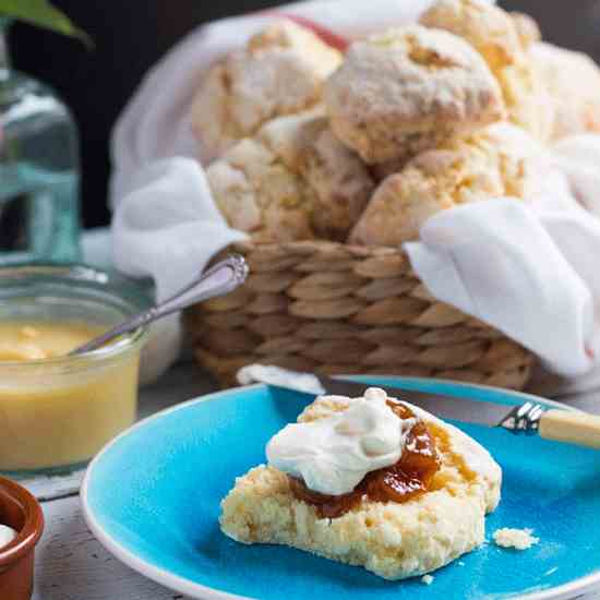 A Simple Scone