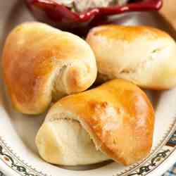 Fabulous Dinner Crescents