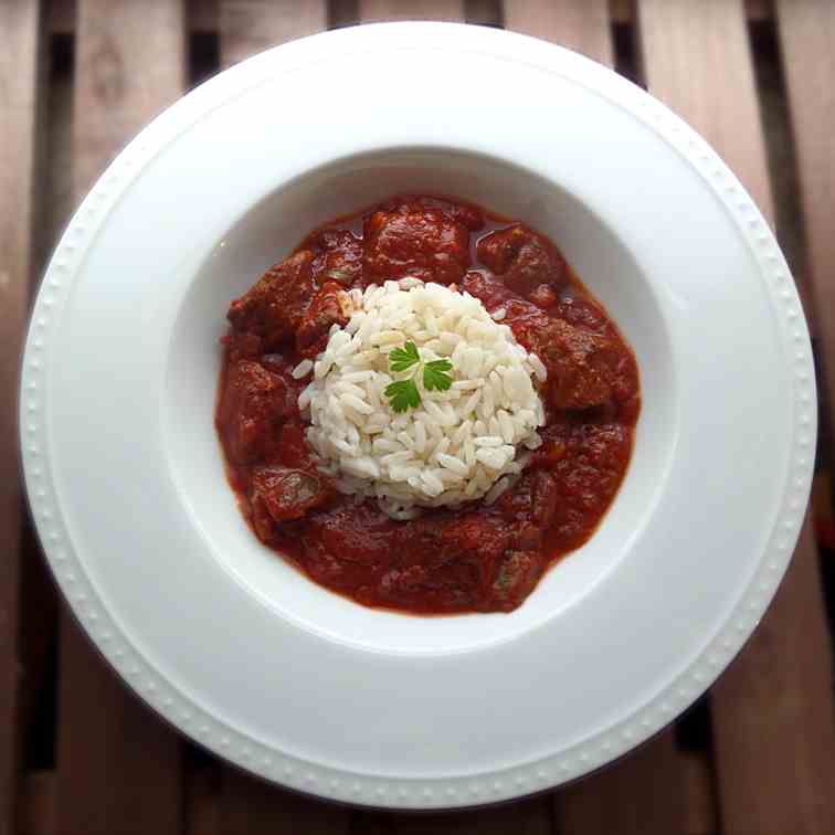 Braised Beef Cubes with Green Peppers