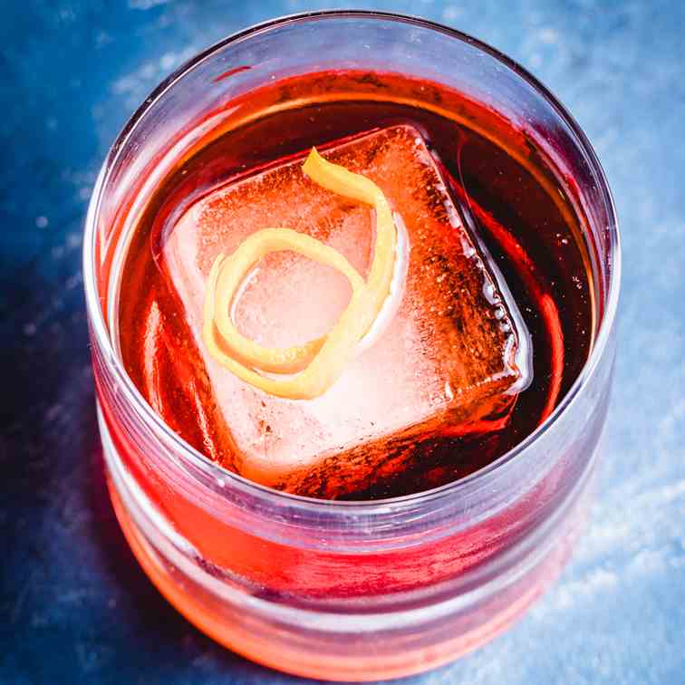 How To Make The Perfect Negroni