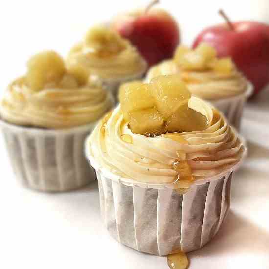 Healthy Apple Cupcakes