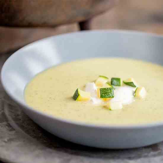 Creamy zucchini soup