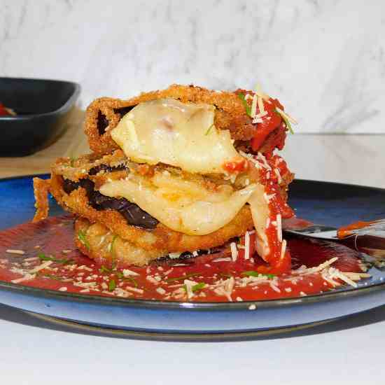 Cheesy Eggplant with Napolitana Sauce 