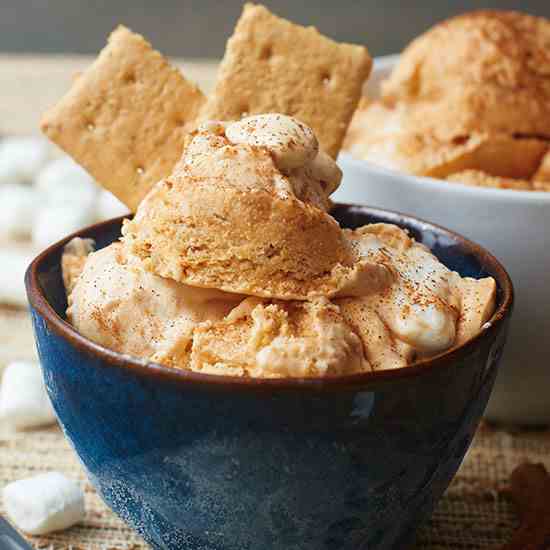 Pumpkin Ice Cream with Marshmallow Swirl