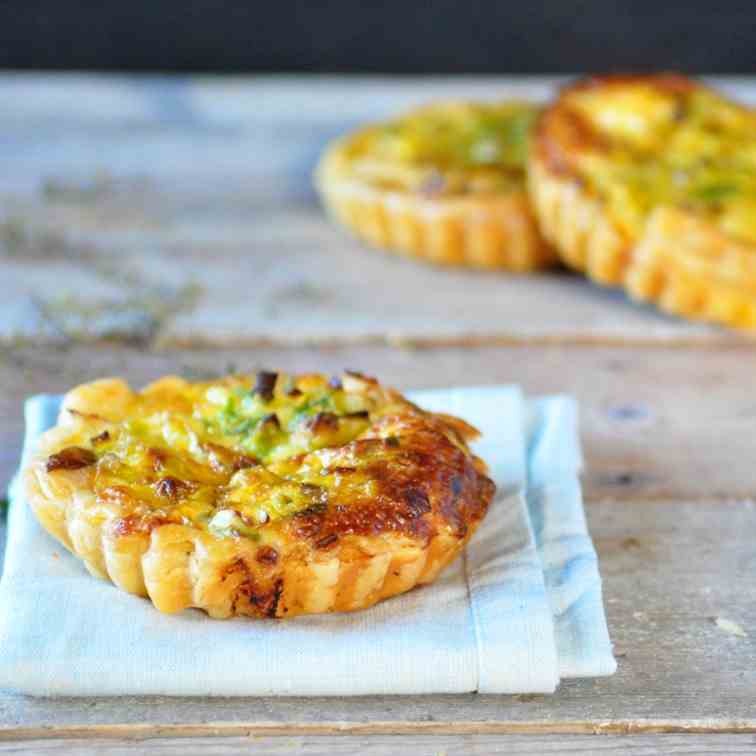 Quiche with leek, thyme