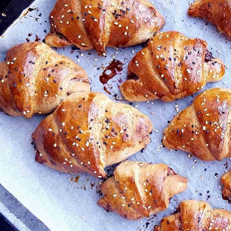 Whole wheat croissants