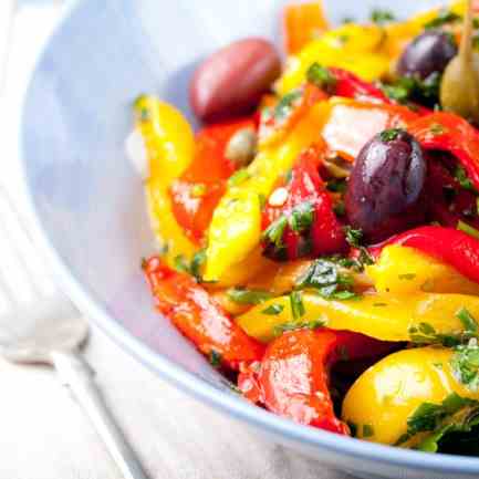 Grilled Pepper and Crunchy Caper Salad