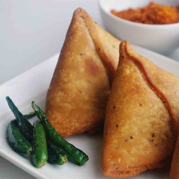 Punjabi samosa