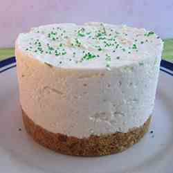 White chocolate & lime cheesecake