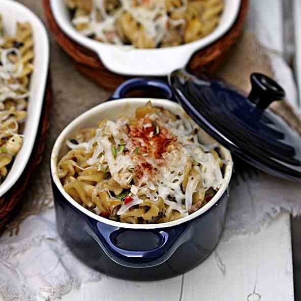 Creamy Chicken Pasta Bake 