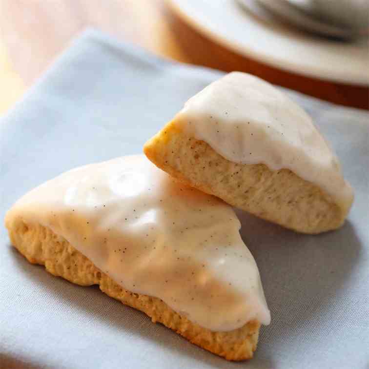 Vanilla Bean Scones