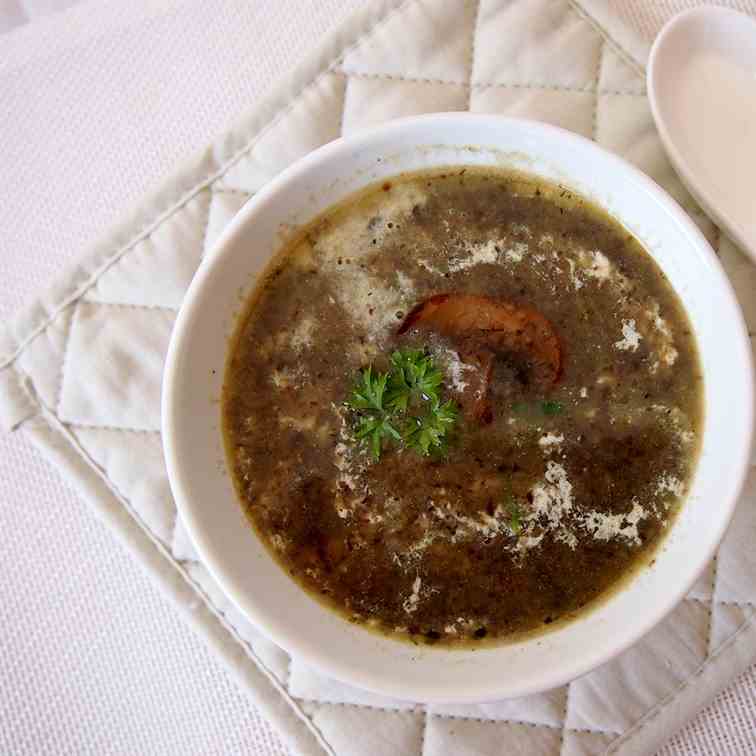 Bill Granger's Mushroom soup