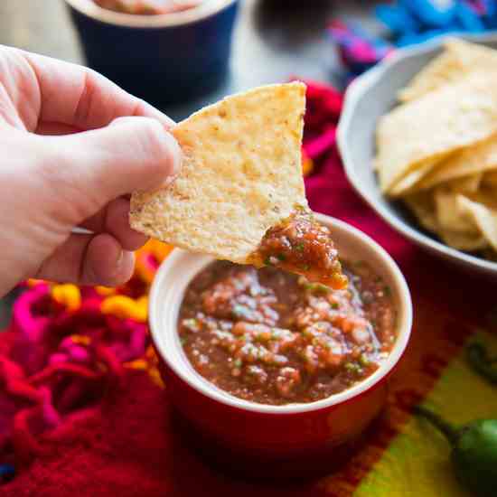 Easy Mexican Restaurant-Style Salsa