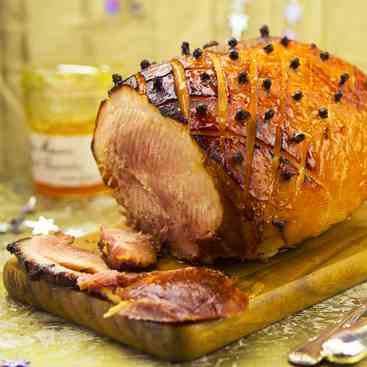Apricot and ginger ham