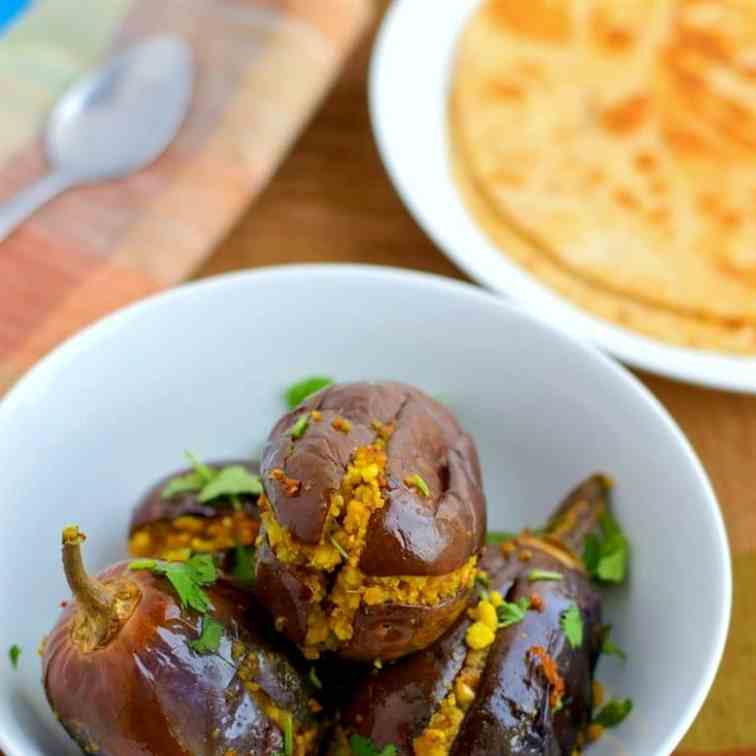 Bharva Bhaingan (Stuffed Brinjal)