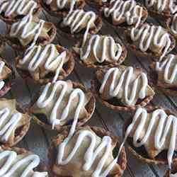 Mince pies & Cointreau drizzle