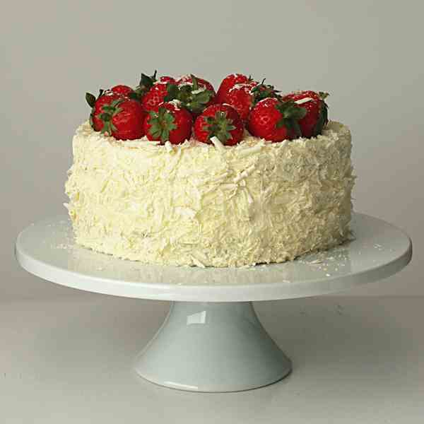 Strawberry cream cake