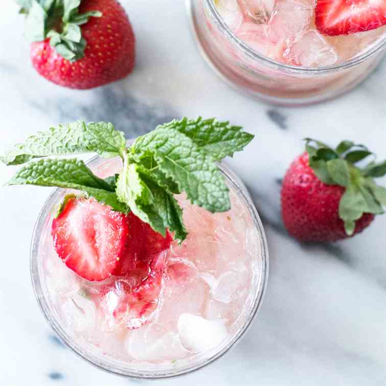 Strawberry Mint Julep