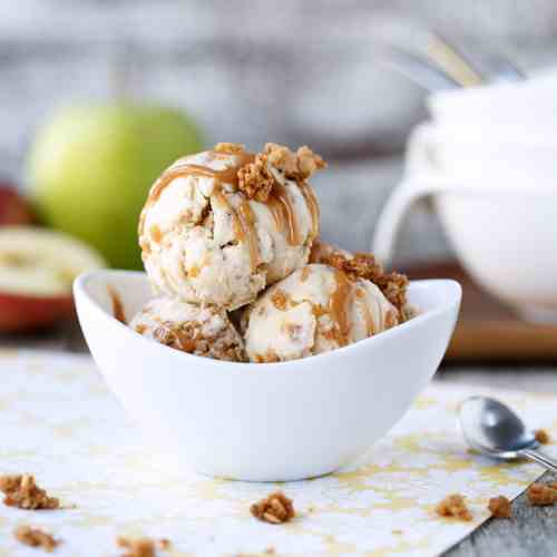 Apple Crisp Ice Cream