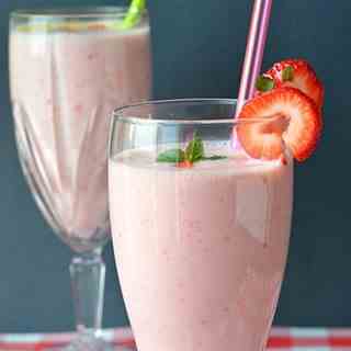 Strawberry Banana Smoothie