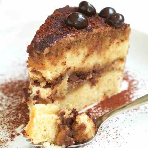 Tiramisu Cake