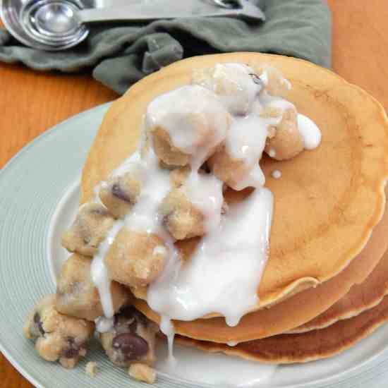 Vegan Cookie Dough Pancakes