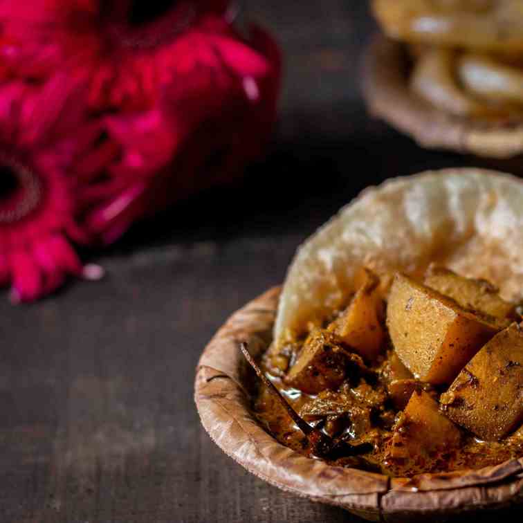 Bengali Potato Curry from Sweet Shops