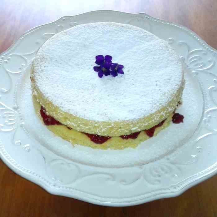 Vegan Victoria Sponge Cake