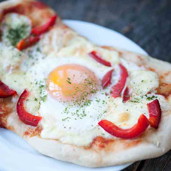 Egg pizza 