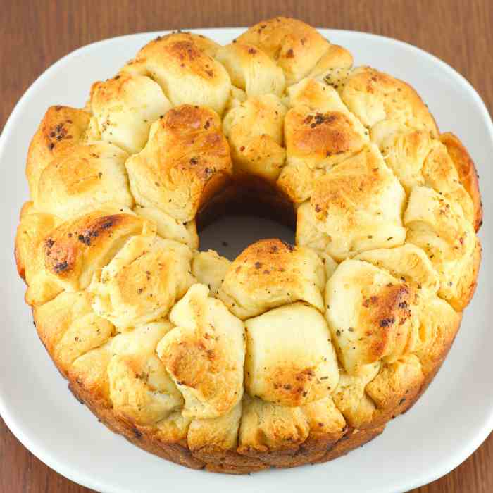 Garlic Monkey Bread