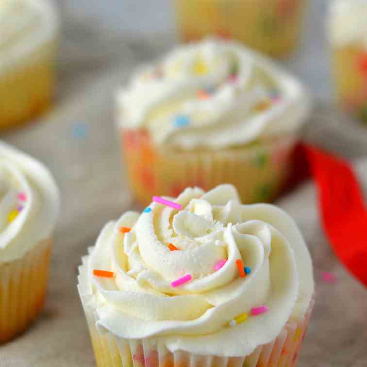 Funfetti Cupcakes