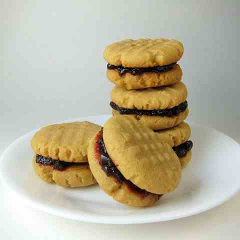 Peanut Butter Jelly Sandwich Cookies