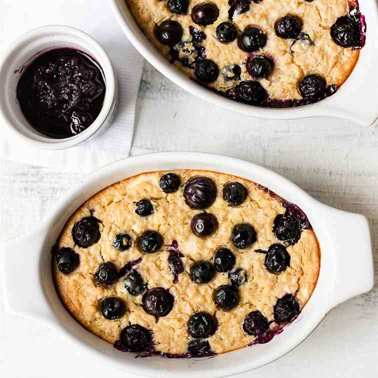 Healthy Lemon And Blueberry Baked Oatmeal