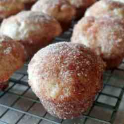 Cinnamon Donut Muffins