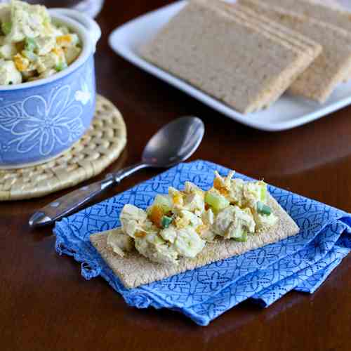 Low-Fat Chicken Salad with Curry & Apricot