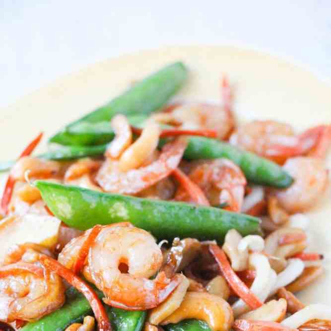 Easy Shrimp Cashew Stir Fry