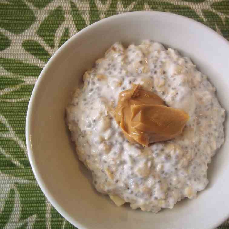 Overnight Chia Oatmeal