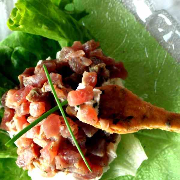 Tuna Fish Tartar with Teaspoon Cracker