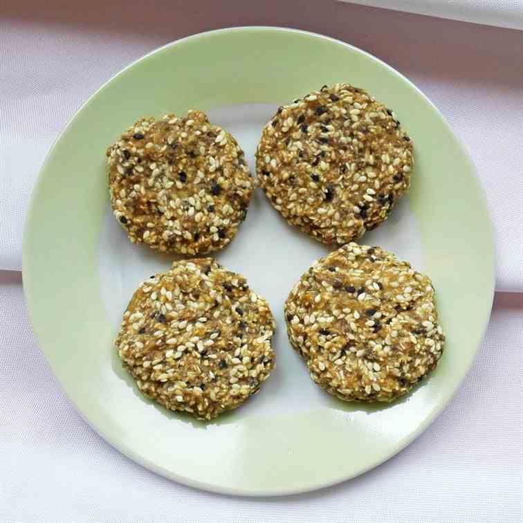 Simple 2-ingredient Chia Cookies