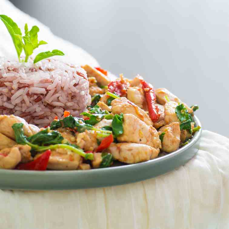 Thai Holy Basil Chicken - Pad Kraprao Gai