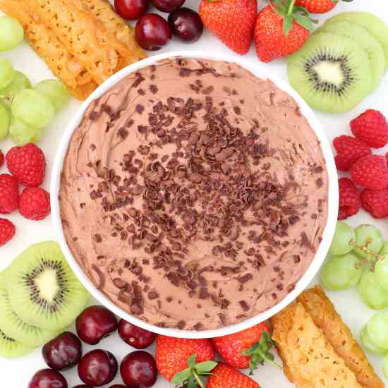 3-Ingredient Chocolate Fruit Dip