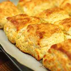 Flaky, Buttery Biscuits