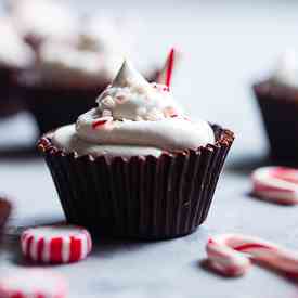 No Bake Peppermint Cheesecake Cups