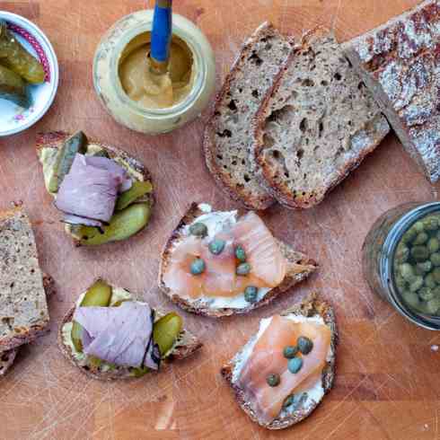 Two tartines from la Croux Rouge