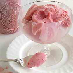 Strawberry Frozen Yogurt