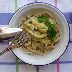 Pasta con calabacines al limón