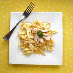 Fettuccine salad with corn