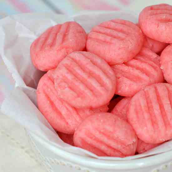 Sweet Strawberry Mints