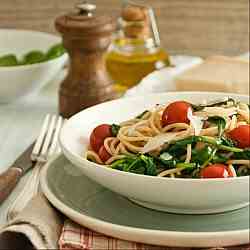 Whole wheat spaghetti with baby spinach