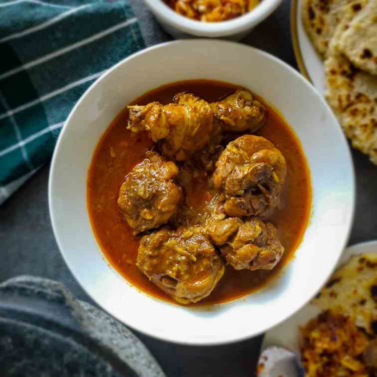 Sri Lankan Red Chicken Curry